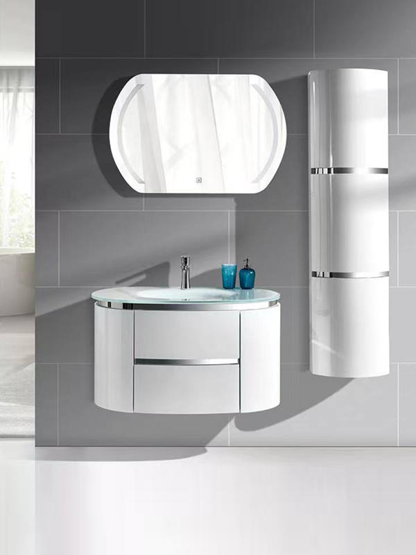 What are the advantages and applications of PVC bathroom cabinets in the furniture and construction industry?